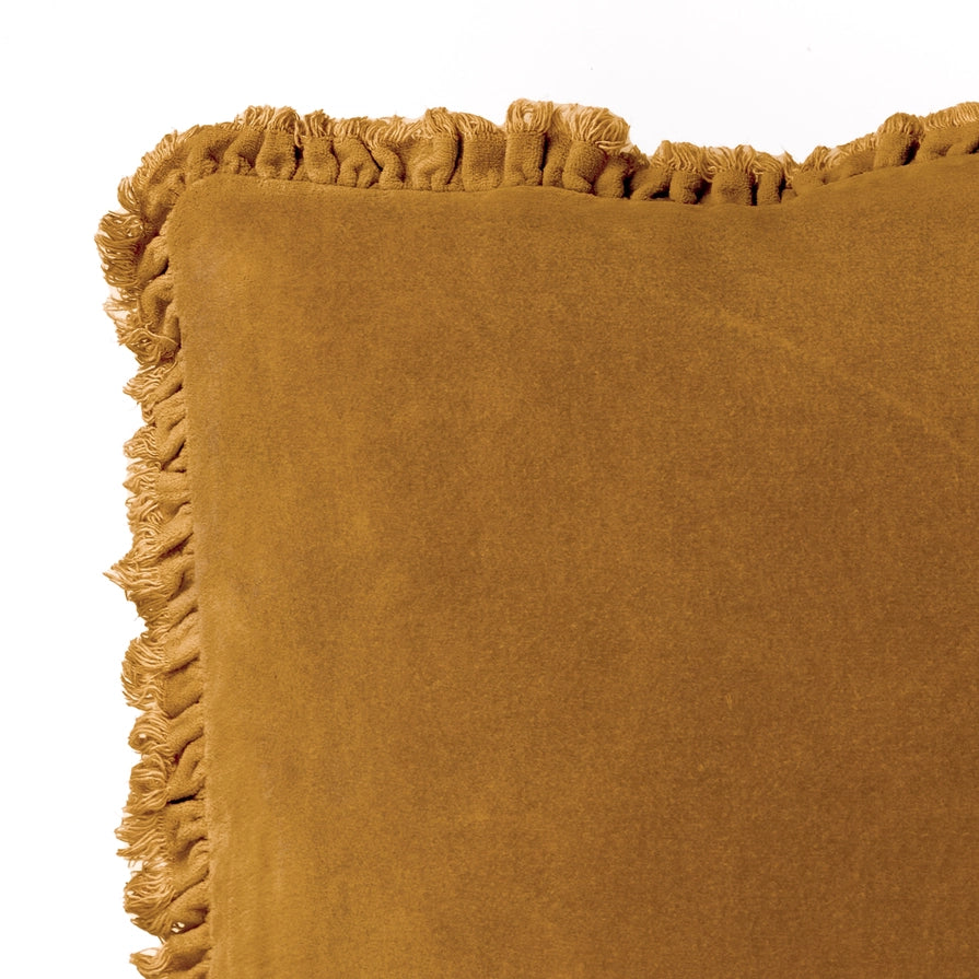 Housse de coussin velours et volants